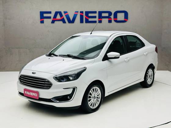 FORD KA 1.5 TI-VCT FLEX TITANIUM SEDAN AUTOMÁTICO